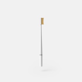 Piuma Vitamin C Medium Brush Pure White Μέτρια Οδοντόβουρτσα με Βιταμίνη C Λευκό 1τμχ